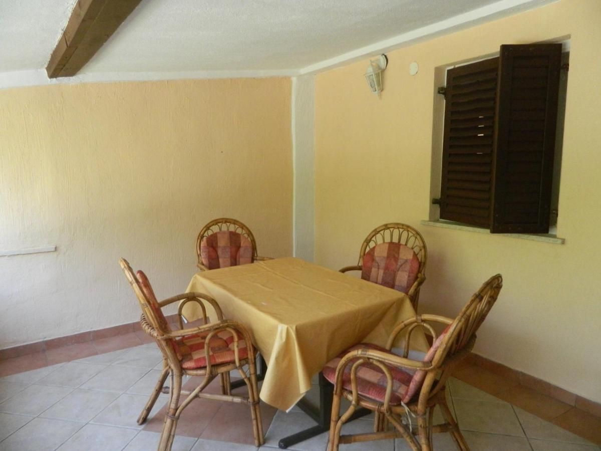 Apartments Vila Vanda Porec Exterior photo