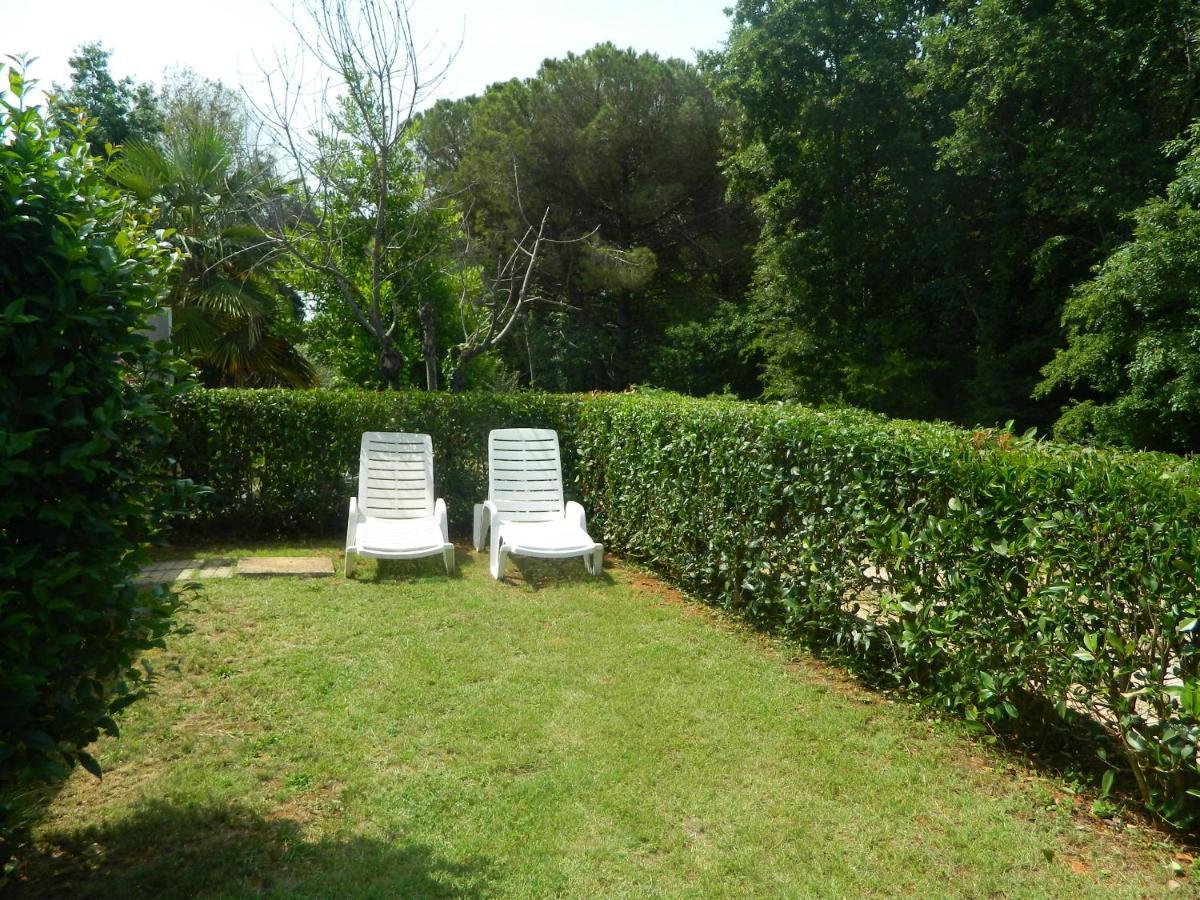 Apartments Vila Vanda Porec Exterior photo